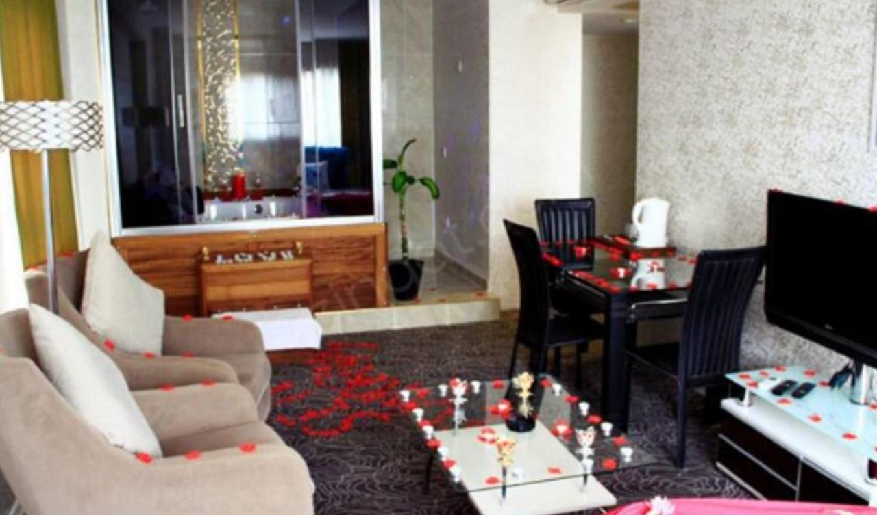 The Tuyap Ozyurtlarsuites Istanbul Bagian luar foto